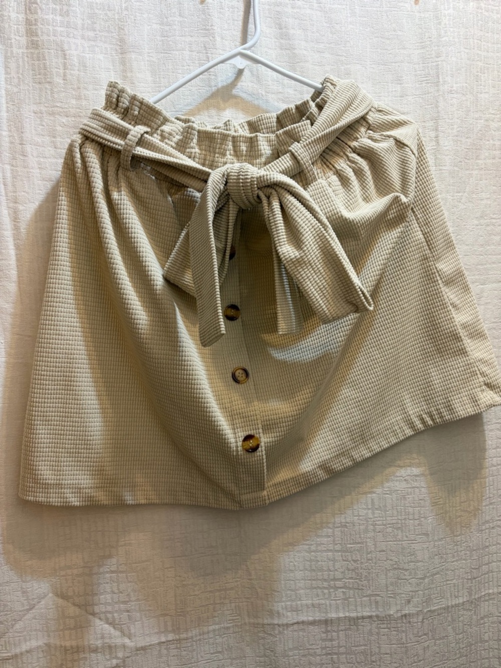 SHEIN Curve 1XL Corduroy Textured Skirt in Light Beige